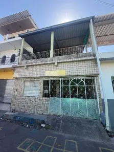 Casa com 3 Quartos à venda, 161m² no Petrópolis, Manaus