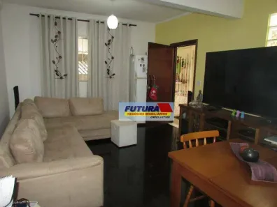 Casa com 3 Quartos à venda, 132m² no Parque Bitaru, São Vicente