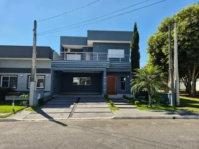 Casa de Condomínio com 4 Quartos para alugar, 160m² no Piracangaguá, Taubaté