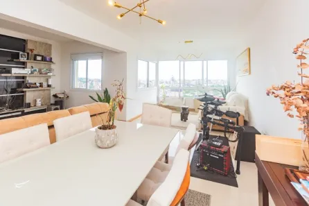 Apartamento com 2 Quartos para alugar, 98m² no Petrópolis, Porto Alegre