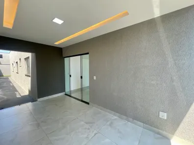 Casa com 3 Quartos à venda, 108m² no Setor dos Bandeirantes, Aparecida de Goiânia