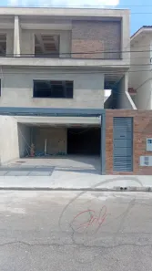 Casa com 3 Quartos à venda, 188m² no Cidade São Francisco, São Paulo