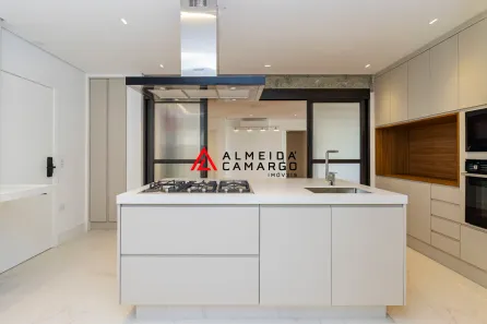 Apartamento com 3 Quartos à venda, 213m² no Cerqueira César, São Paulo