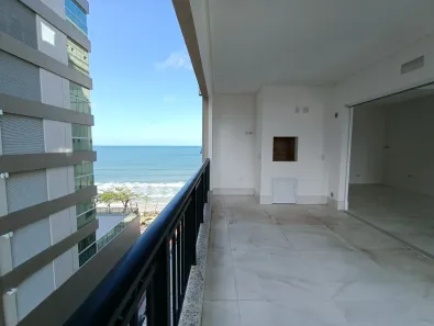 Apartamento com 4 Quartos à venda, 180m² no Meia Praia, Itapema