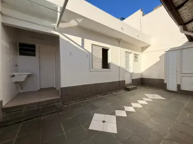 Casa com 4 Quartos para alugar, 150m² no Parque Continental, São Paulo