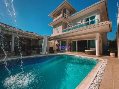 Casa com 4 Quartos à venda, 418m² no Camboinhas, Niterói