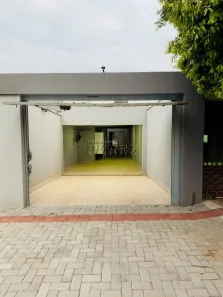 Casa com 3 Quartos à venda, 260m² no Jardim Tókio, Londrina