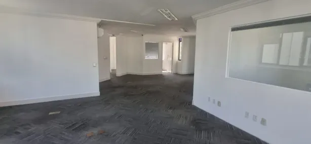 Sala Comercial para alugar, 140m² no Cidade Monções, São Paulo