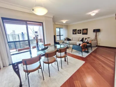 Apartamento com 4 Quartos para alugar, 156m² no Cambuí, Campinas