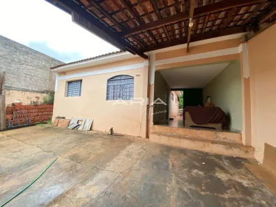 Casa com 3 Quartos à venda, 200m² no Jardim Morumbi, Araraquara