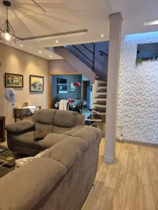 Sobrado com 3 Quartos à venda, 144m² no Loteamento Residencial e Comercial Bosque Flamboyant, Taubaté