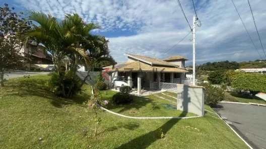 Casa de Condomínio com 3 Quartos à venda, 258m² no Caxambu, Jundiaí