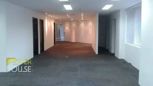 Sala Comercial à venda, 223m² no Cidade Monções, São Paulo