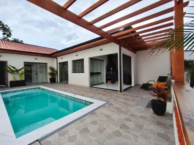 Casa com 2 Quartos à venda, 80m² no Loteamento Residencial e Comercial Flamboyant, Pindamonhangaba