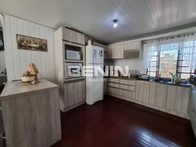 Casa com 2 Quartos à venda, 83m² no Niterói, Canoas
