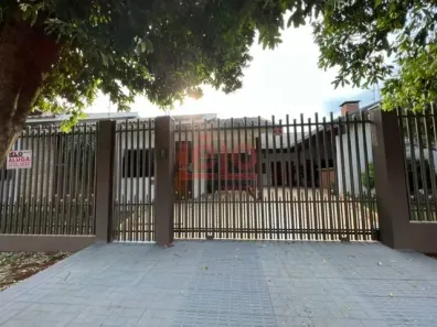 Casa com 3 Quartos para alugar, 180m² no Paiçandu, Paiçandu