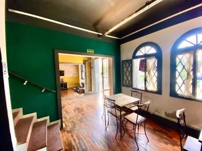 Imóvel Comercial à venda, 121m² no Centro, Florianópolis