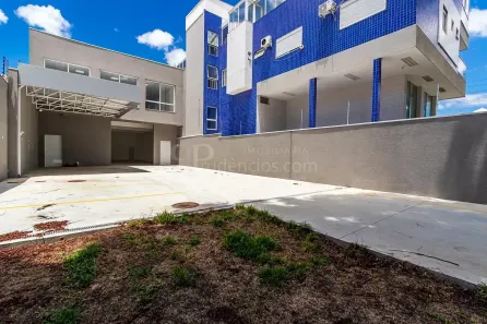 Ponto Comercial para alugar, 387m² no Bacacheri, Curitiba