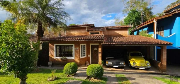 Casa de Condomínio com 3 Quartos à venda, 223m² no Centro, Cotia
