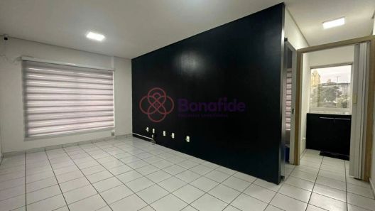 Sala Comercial à venda, 38m² no Centro, Jundiaí