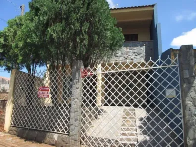 Casa com 3 Quartos à venda, 178m² no Jardim Pinheiros, Maringá