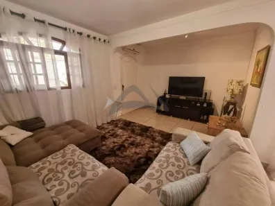 Casa com 4 Quartos à venda, 230m² no Parque Imperador, Campinas