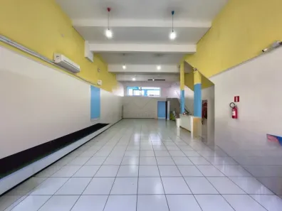 Ponto Comercial para alugar, 200m² no Vila Metalúrgica, Santo André