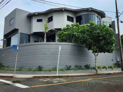 Casa com 3 Quartos à venda, 273m² no Jardim Menegazzo, Apucarana