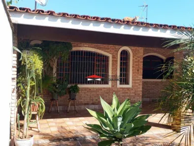 Casa com 3 Quartos à venda, 201m² no Pontal de Santa Marina, Caraguatatuba