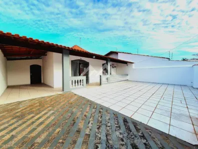 Casa com 2 Quartos à venda, 179m² no Jardim Beira Mar, Peruíbe