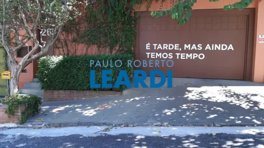 Casa com 3 Quartos para alugar, 350m² no Jardim das Bandeiras, São Paulo