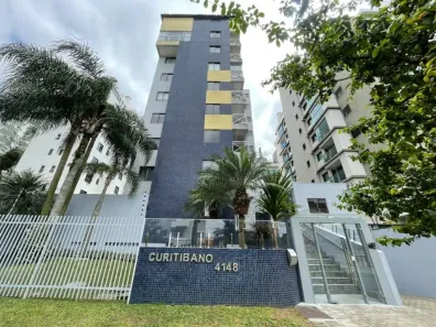 Apartamento com 2 Quartos para alugar, 42m² no Água Verde, Curitiba