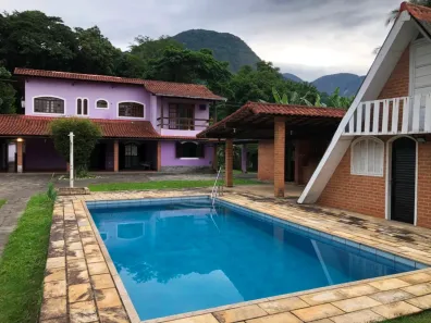 Casa com 4 Quartos à venda, 300m² no Iconha, Guapimirim