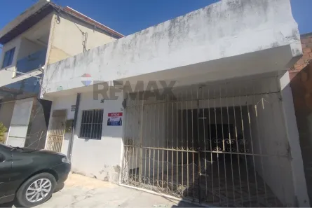 Casa com 3 Quartos à venda, 165m² no Dezoito do Forte, Aracaju