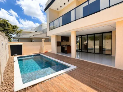 Sobrado com 4 Quartos à venda, 281m² no Barra do Saí, Itapoá