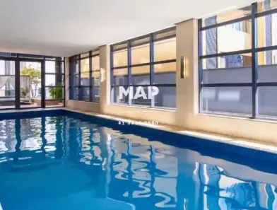 Apartamento com 2 Quartos para alugar, 65m² no Centro, Curitiba