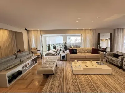 Apartamento com 3 Quartos à venda, 233m² no Vila Uberabinha, São Paulo