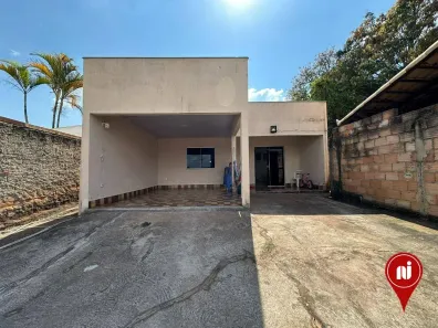 Casa com 2 Quartos à venda, 120m² no Retiro do Brumado, Brumadinho