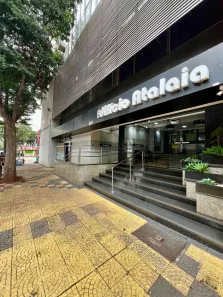 Prédio Comercial para alugar, 57m² no Zona 01, Maringá
