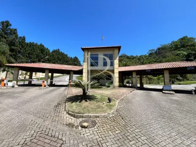 Lote/Terreno à venda, 672m² no Roçado, São José