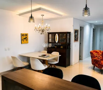 Apartamento com 3 Quartos à venda, 72m² no Jardim Sabará, Porto Alegre