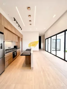 Casa de Condomínio com 4 Quartos à venda, 370m² no Condomínio Florais Itália, Cuiabá