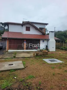 Fazenda/Sítio com 4 Quartos à venda, 211m² no Vila Nova, Porto Alegre