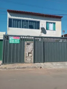 Sobrado com 3 Quartos à venda, 150m² no Santa Maria, Brasília