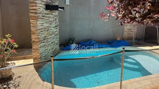 Casa com 3 Quartos à venda, 260m² no Jardim Schmitt, São José do Rio Preto