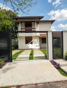 Casa de Condomínio com 5 Quartos à venda, 200m² no Camboinhas, Niterói
