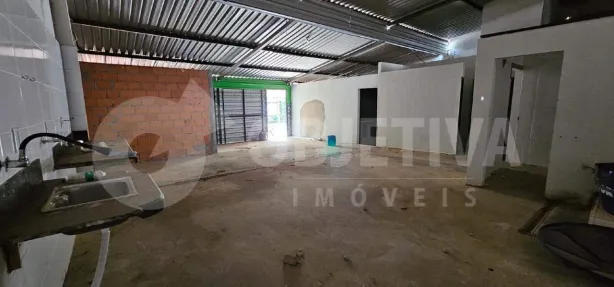 Ponto Comercial para alugar, 150m² no Alto Umuarama, Uberlândia