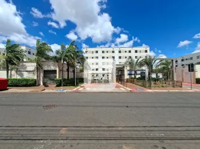 Apartamento com 2 Quartos para alugar, 45m² no Shopping Park, Uberlândia