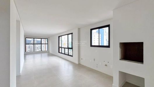 Apartamento com 3 Quartos à venda, 126m² no Centro, Balneário Camboriú