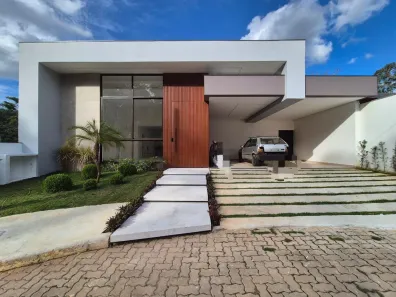 Casa de Condomínio com 3 Quartos à venda, 200m² no Salvaterra, Juiz de Fora